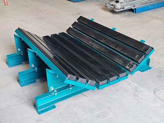 UHMWPE البولي يوريثين المطاط المنزلق تأثير الأسطوانة السرير ارتداء مقاومة العازلة قابل للتعديل